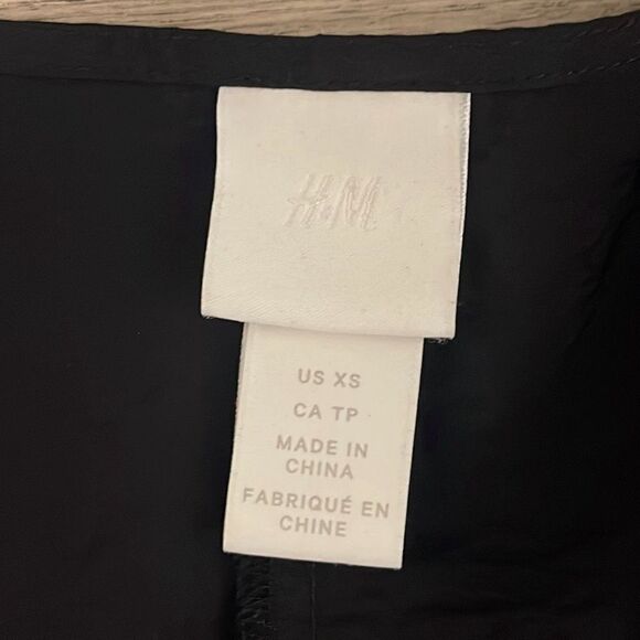 H&M Women's Viscose V-Neck High Slit Crepe Midi Dress Black Size XS - Picture 6 of 9